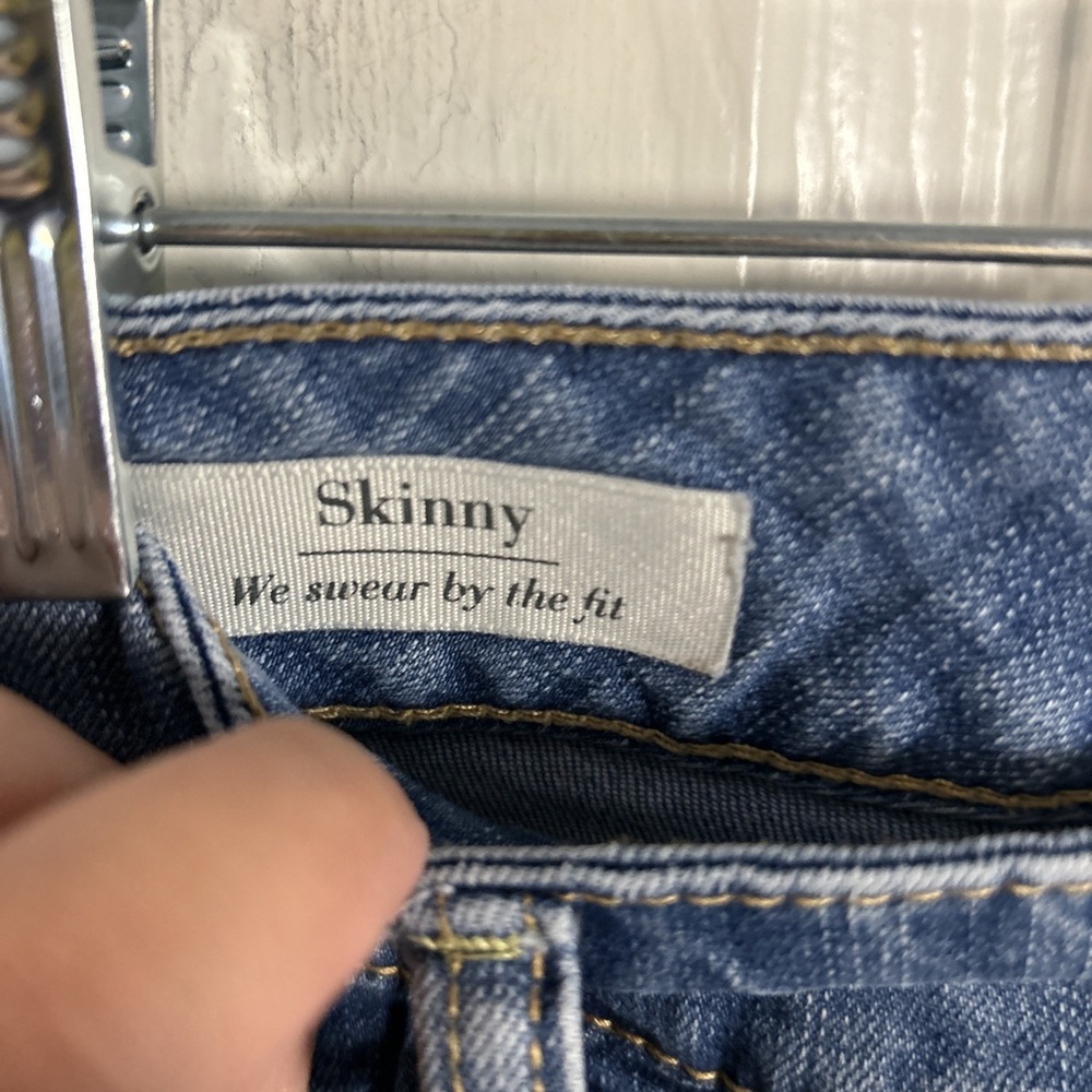 Torrid Womens Capri Jeans Skinney Size 20 Blue Color Fade - Picture 4 of 8